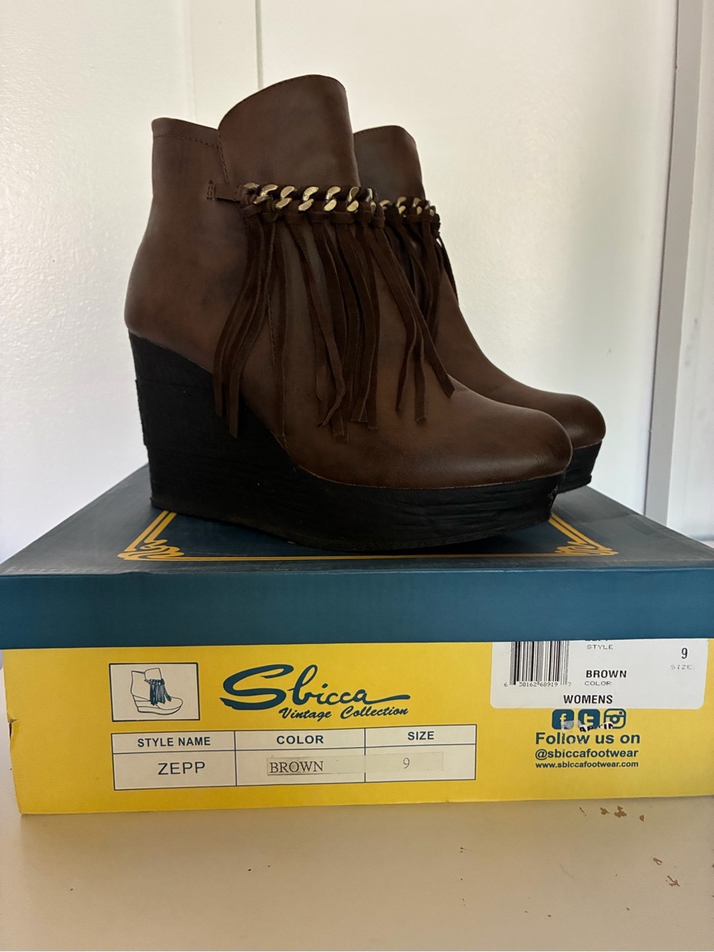 Sbicca Brown Fringe Chain Wedge Ankle Boots